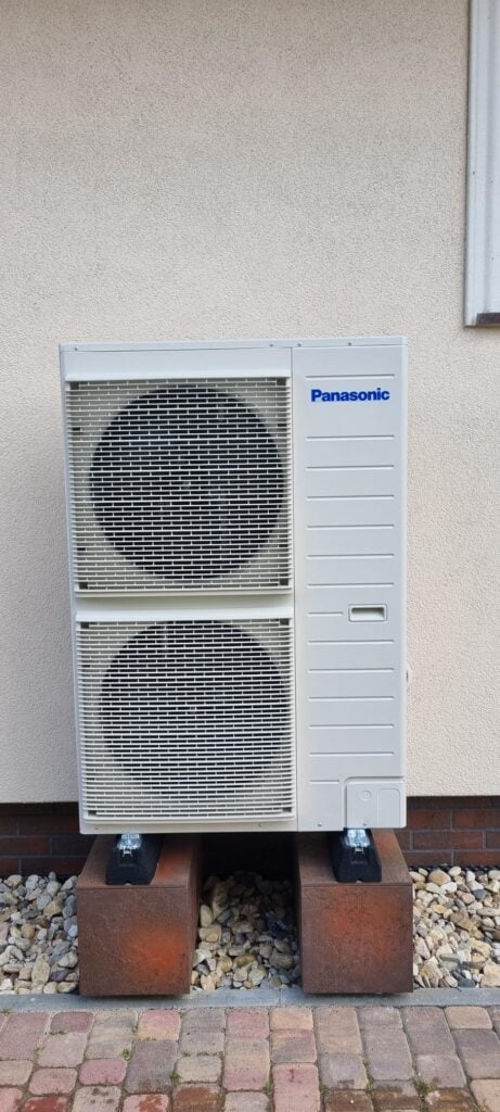 Pompy Panasonic